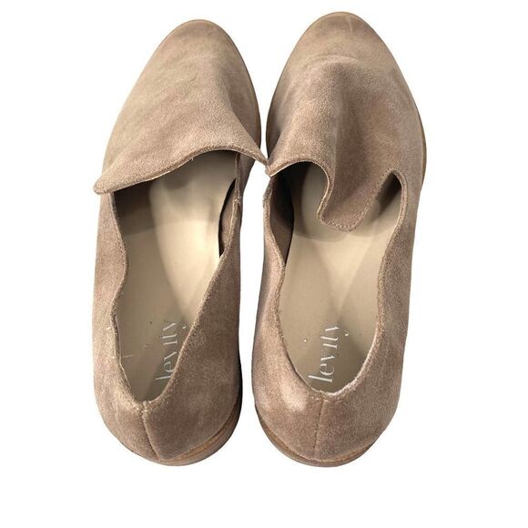 Levity suede Carla loafers flats Sz 6.5 neutral brown very soft - Picture 5 of 7